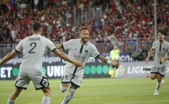 色的持球推 色的持球推